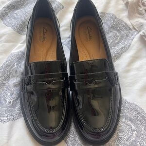 Clarks Women's Black Loafers